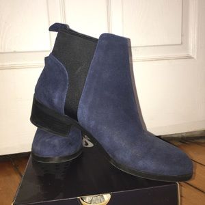 Seychelles Navy Suede Chelsea boots
